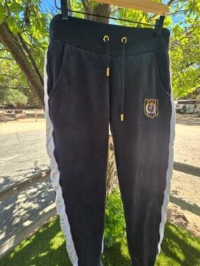 Holland Cooper yummy soft thick sweats